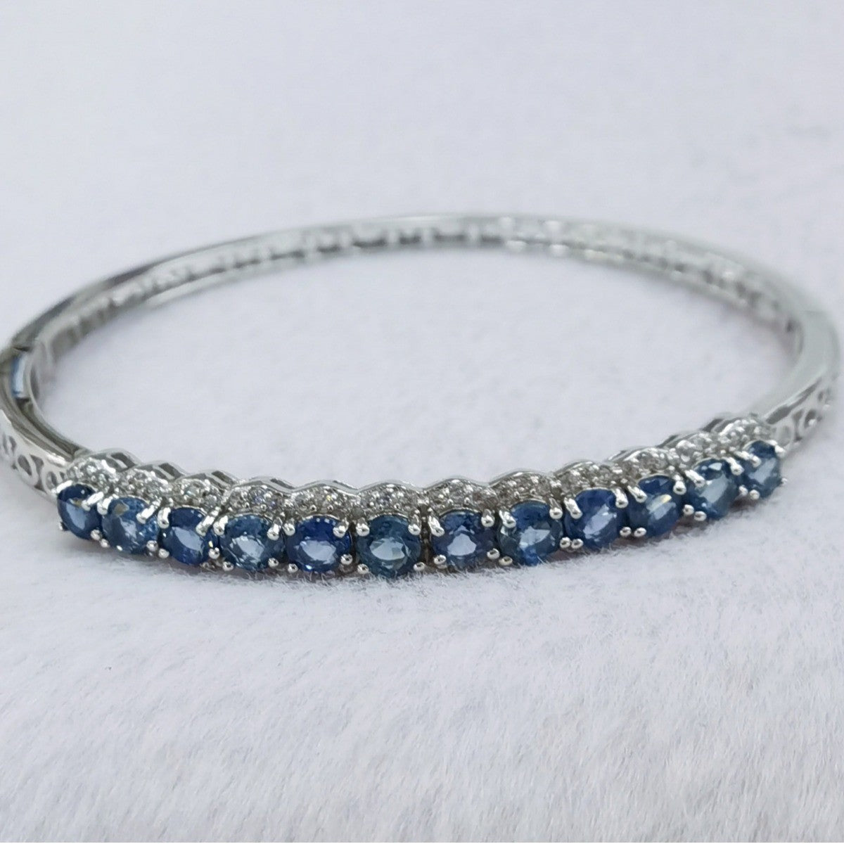 925 Sterling Silver 18K White Gold Plated Aquamarine Blue Sapphire Freeform Bracelet 