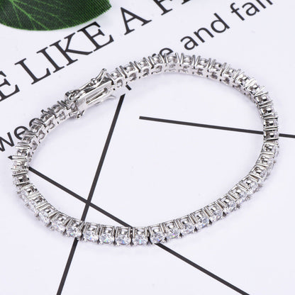 Romantic Simple White Round Cut Bracelet for Women In Sterling Silver