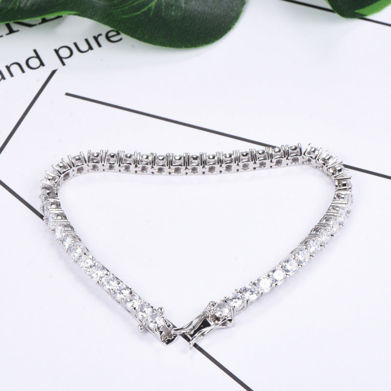 Romantic Simple White Round Cut Bracelet for Women In Sterling Silver