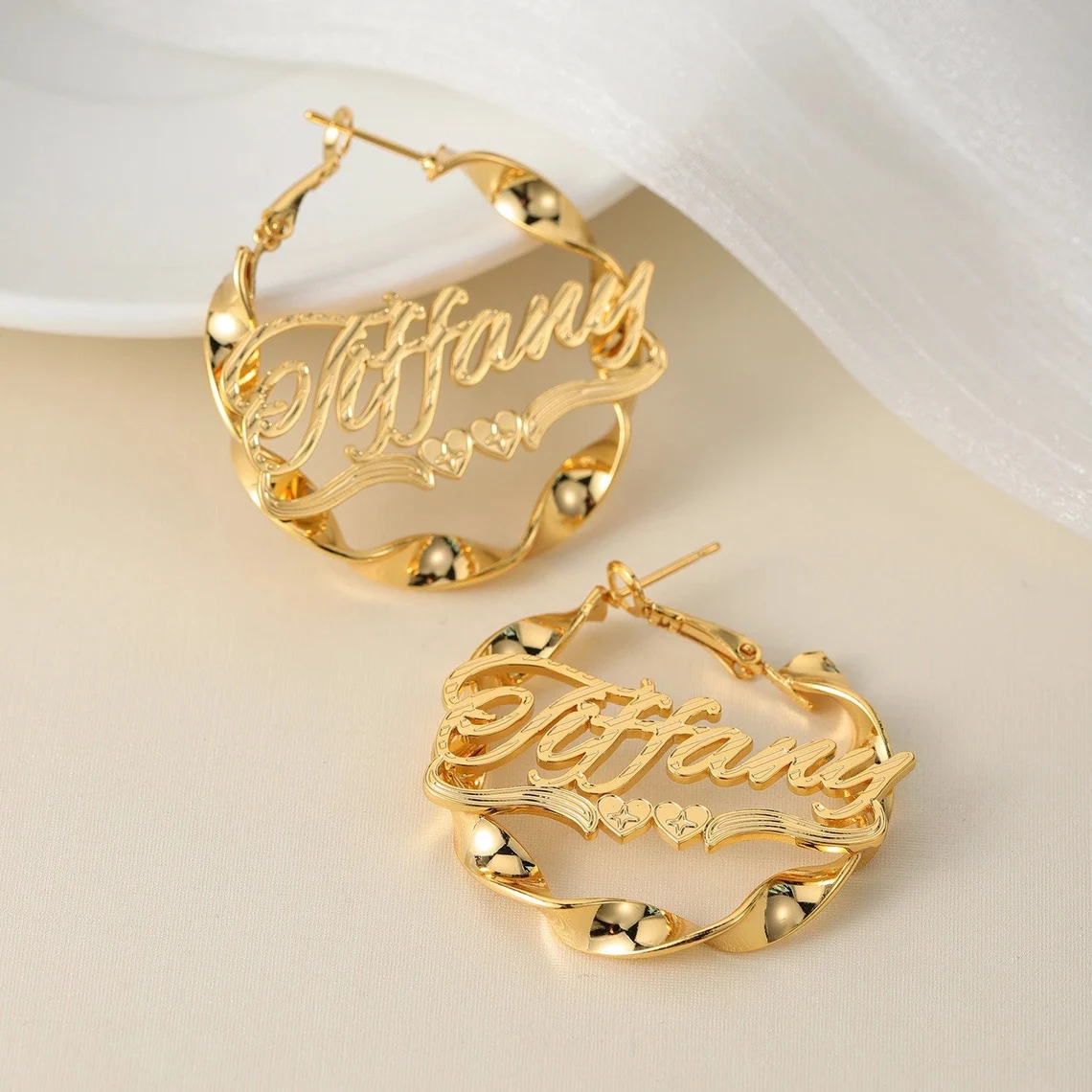 Personalized Custom Heart Underline Bamboo Nameplate Twist Hoop Earrings