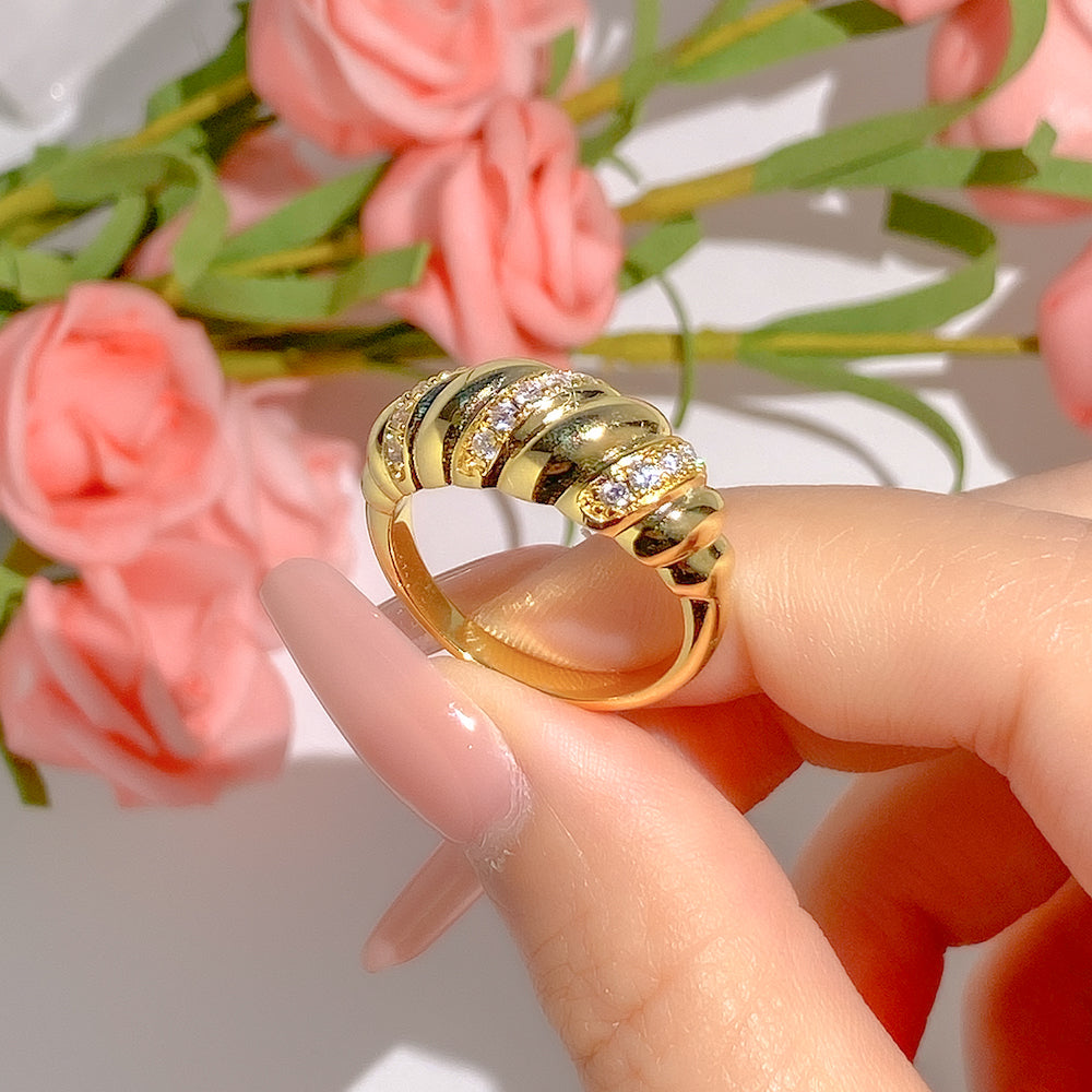 Croissant Dome Inlaid Zircon Gold Plated Personalized Custom Engraved Ring-silviax