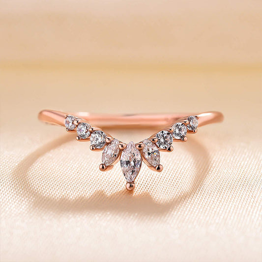 Elegant Rose Gold Chic V Shaped Stacking Wedding Band In Sterling Silver-Maxinejewelry