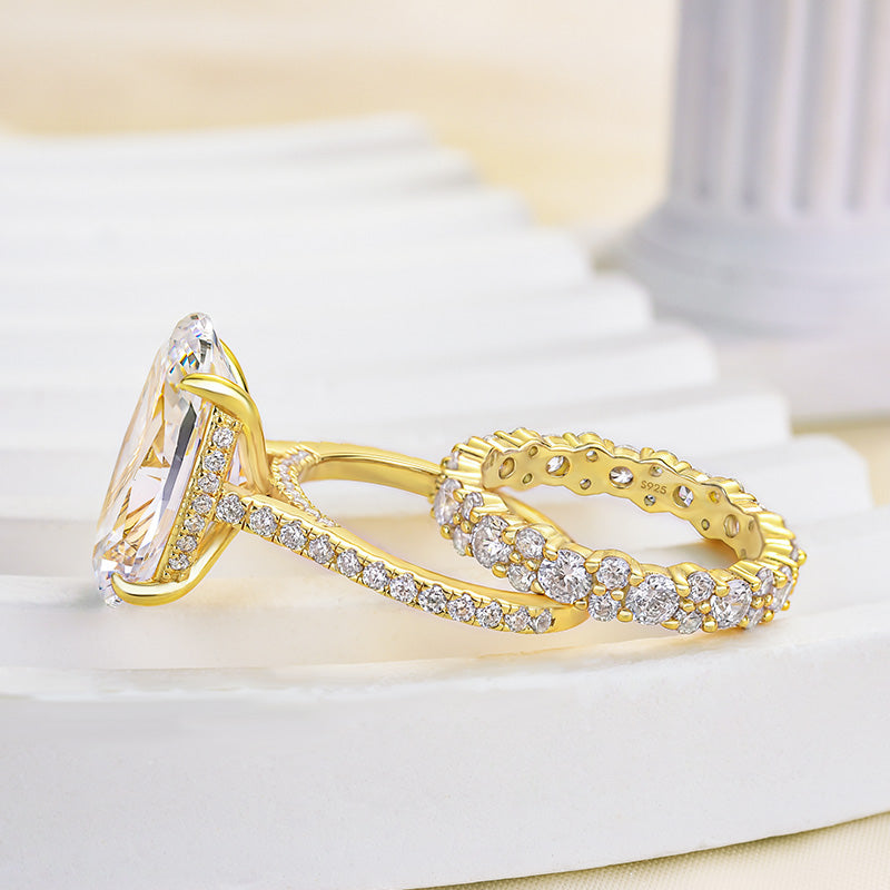 Luxurious Yellow Gold Oval Cut Wedding Set In Sterling Silver