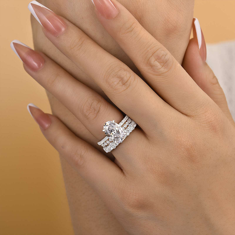 Timeless Oval Cut 3PC Ring Set