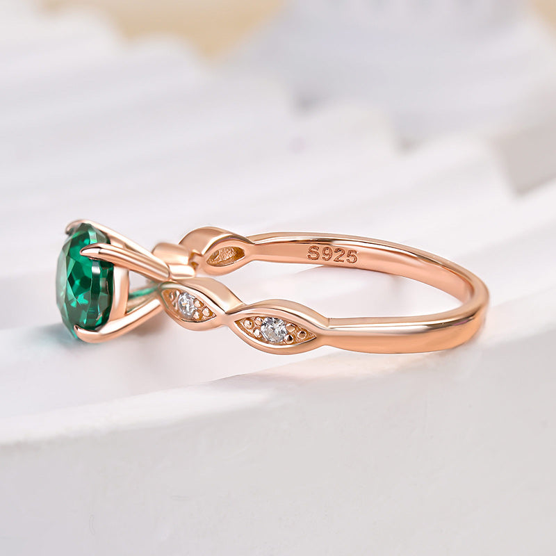 Rose Gold 1.0 Carat Emerald Green Round Cut Promise Ring For Her