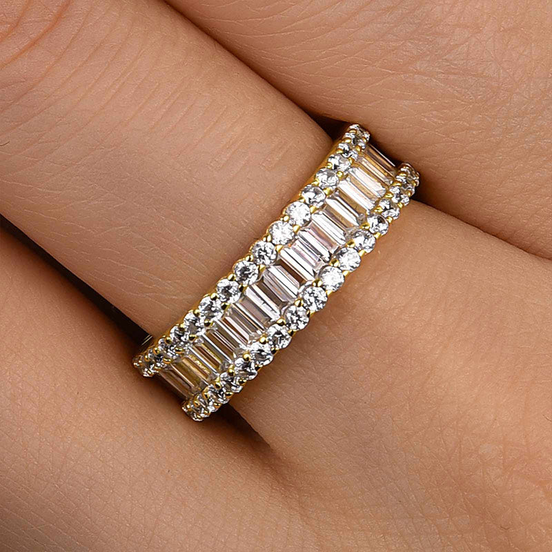 Stunning Emerald Cut Women's Wedding Band In Sterling Silver