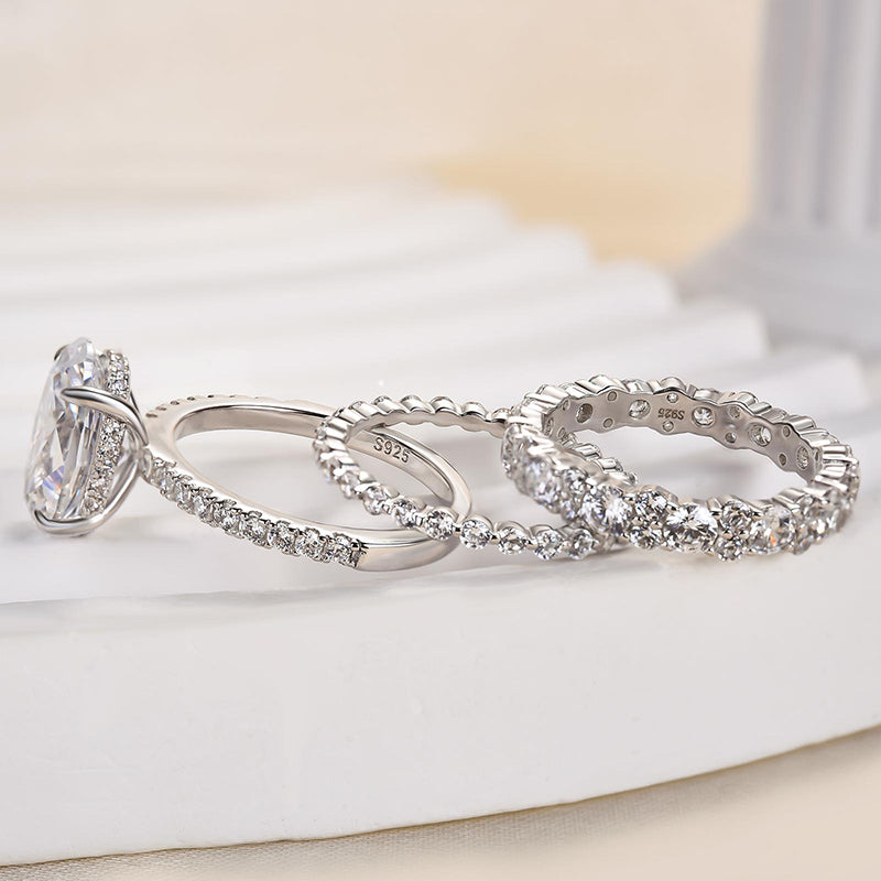 Timeless Oval Cut 3PC Ring Set