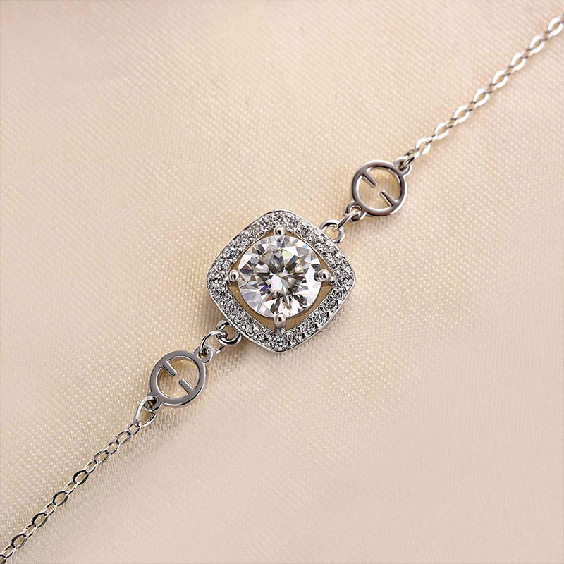 Moissanite Halo Round Cut Bracelet