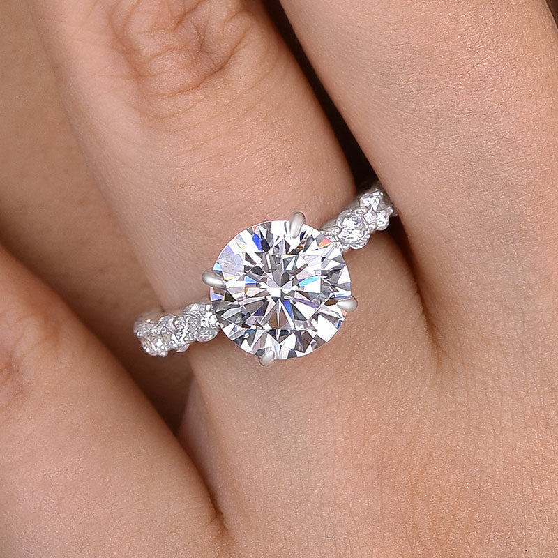 Elegant Round Cut Engagement Ring For Women In Sterling Silver