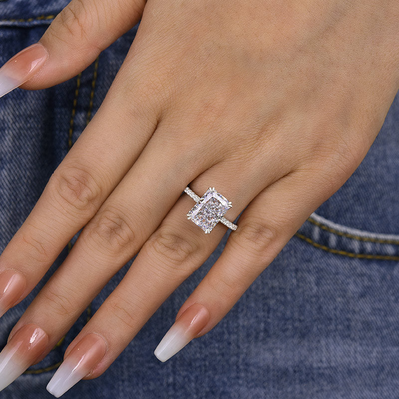 Elegant Radiant Cut Sona Simulated Diamond Engagement Ring In Sterling Silver-Maxinejewelry