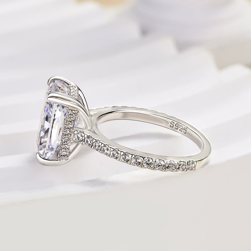 Elegant Radiant Cut Sona Simulated Diamond Engagement Ring In Sterling Silver-Maxinejewelry