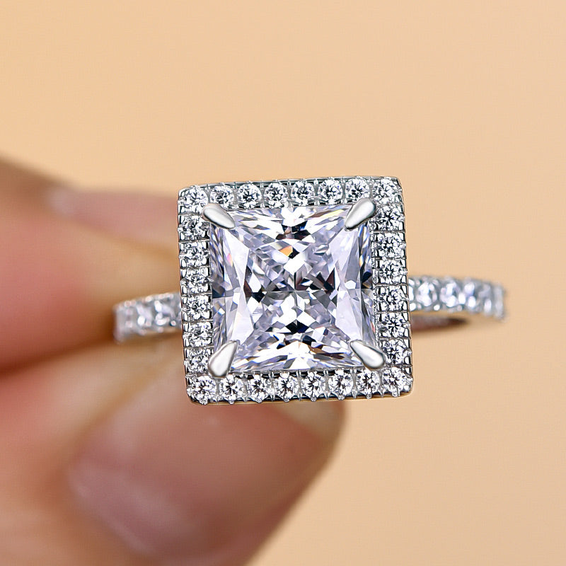 Sparkle Halo Princess Cut Engagement Ring for Women