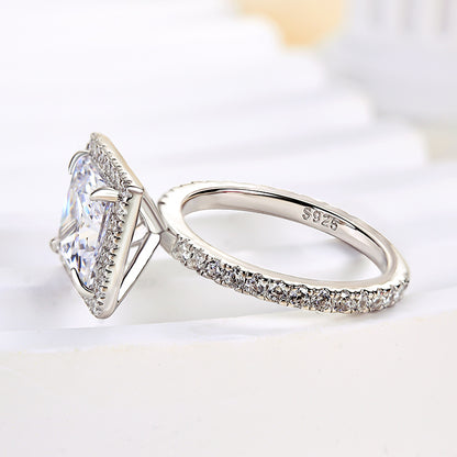 Sparkle Halo Princess Cut Engagement Ring for Women