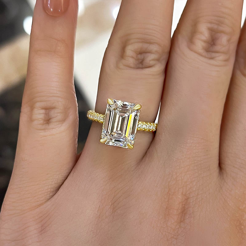 Gorgeous Emerald Cut Engagement Ring For Women In Sterling Silver-Maxinejewelry