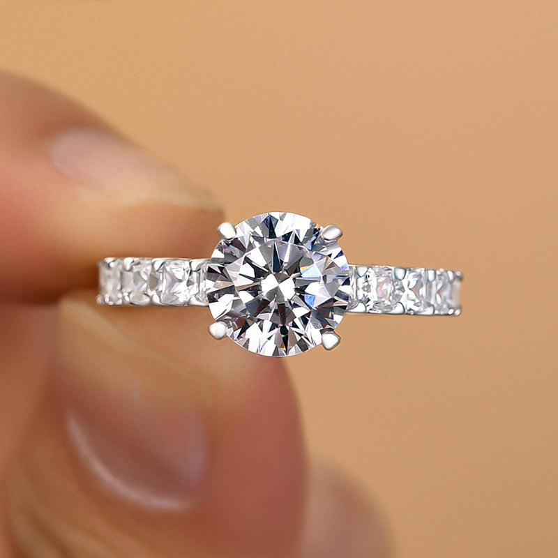 Timeless Round Cut Engagement Ring