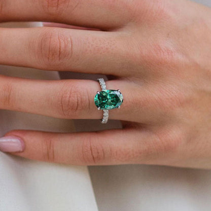 Classic Oval Cut Emerald Green Simulated Diamond Engagement Ring In Sterling Silver-Maxinejewelry