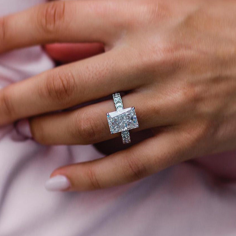 Gorgeous Crushed Ice Radiant Cut Simulated Diamond Engagement Ring-Maxinejewelry