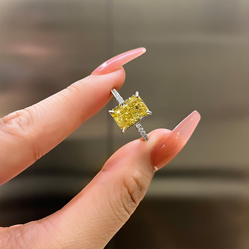 Beautifully 3.3 Carat Yellow Sapphire Radiant Cut Engagement Ring-Maxinejewelry