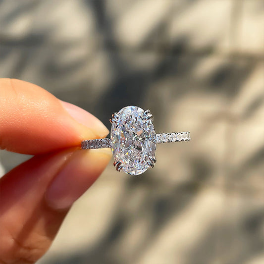 Gorgeous Oval Cut Sona Simulated Diamond Engagement Ring In Sterling Silver-Maxinejewelry