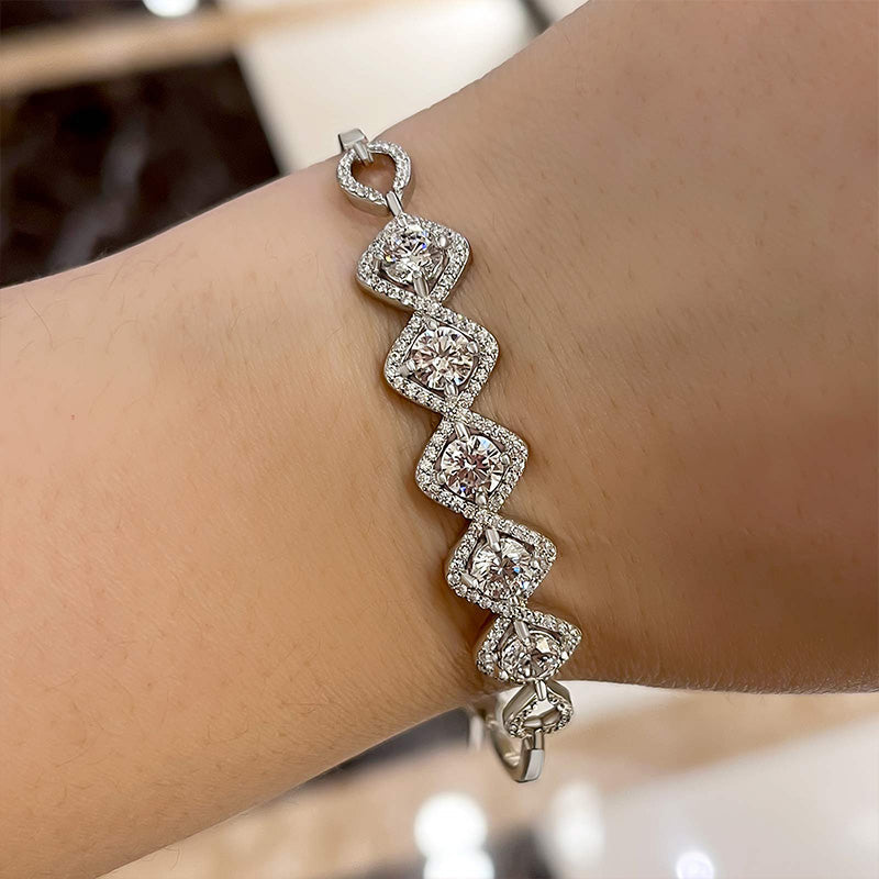 Gorgeous Halo Round Cut Bracelet For Women In Sterling Silver