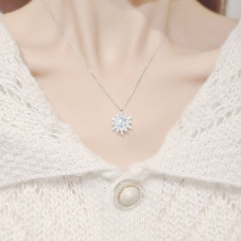 Christmas Aurora Fantasy Pearl Snow Necklace