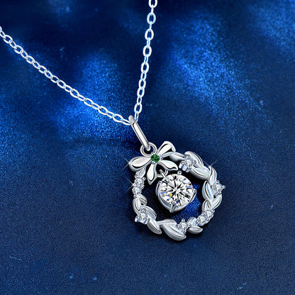 Christmas Wreaths Moissanite Pendant Necklace