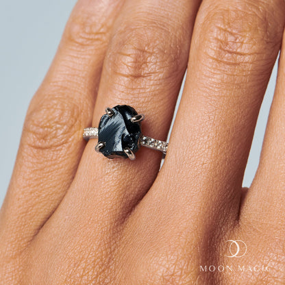 Raw Crystal Ring - Ritzy Black Obsidian