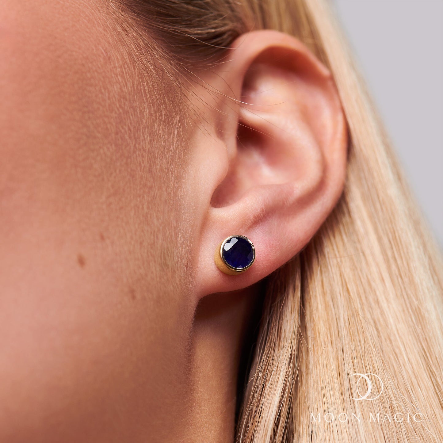 Blue Sapphire Studs - Solitaire