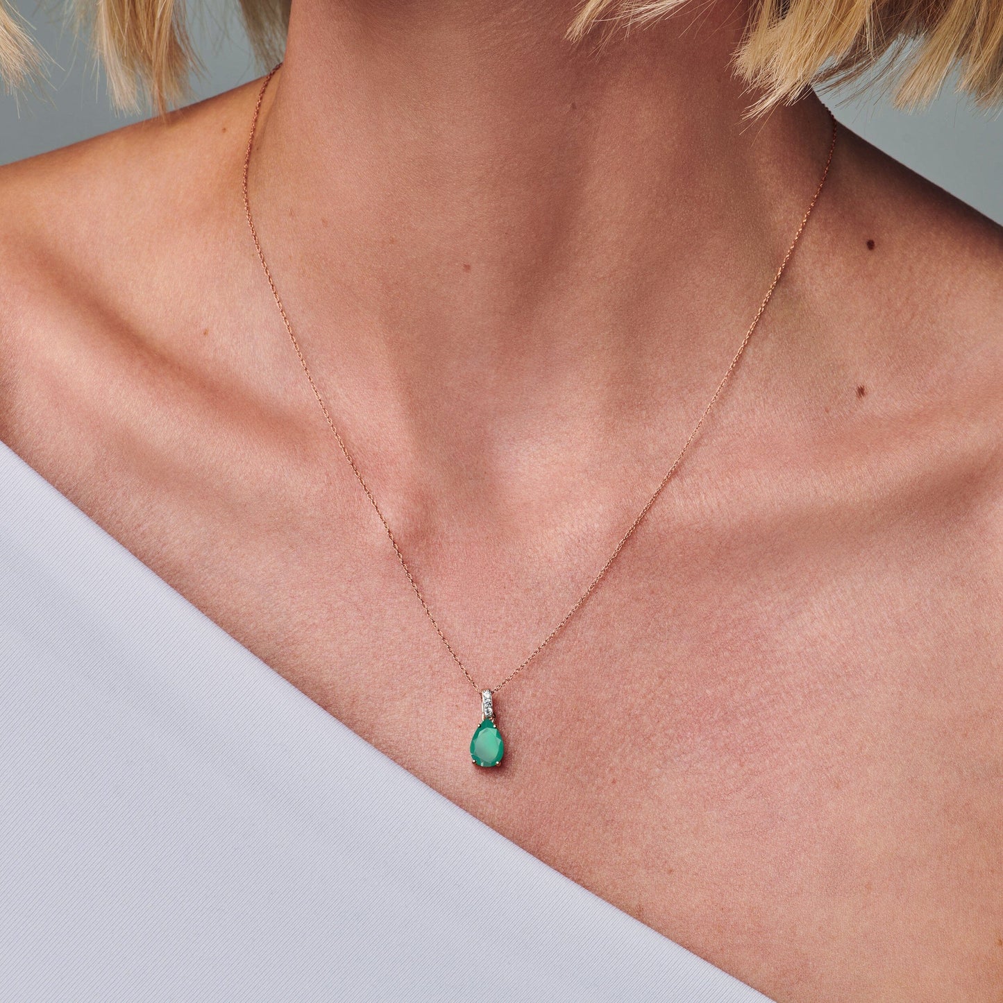 Green Onyx Diamond Necklace Sway - May Birthstone