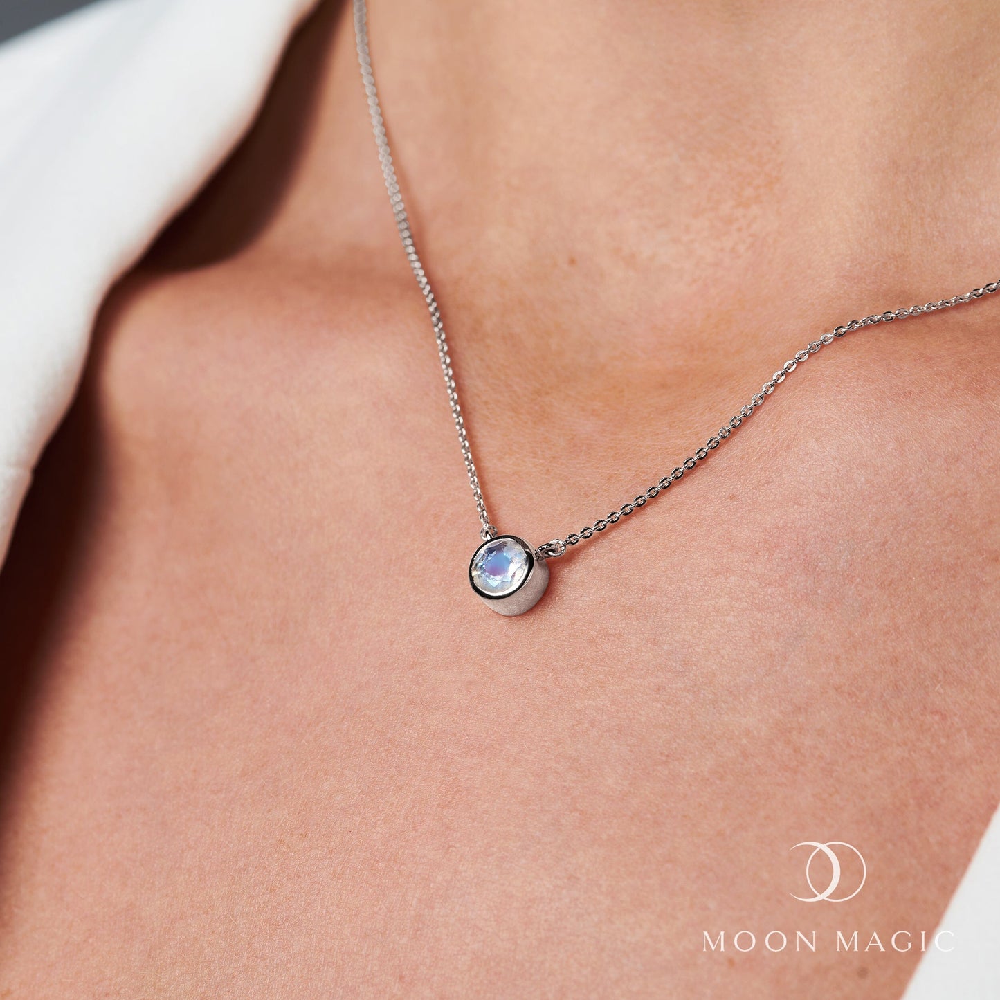 Moonstone Necklace - Solitaire