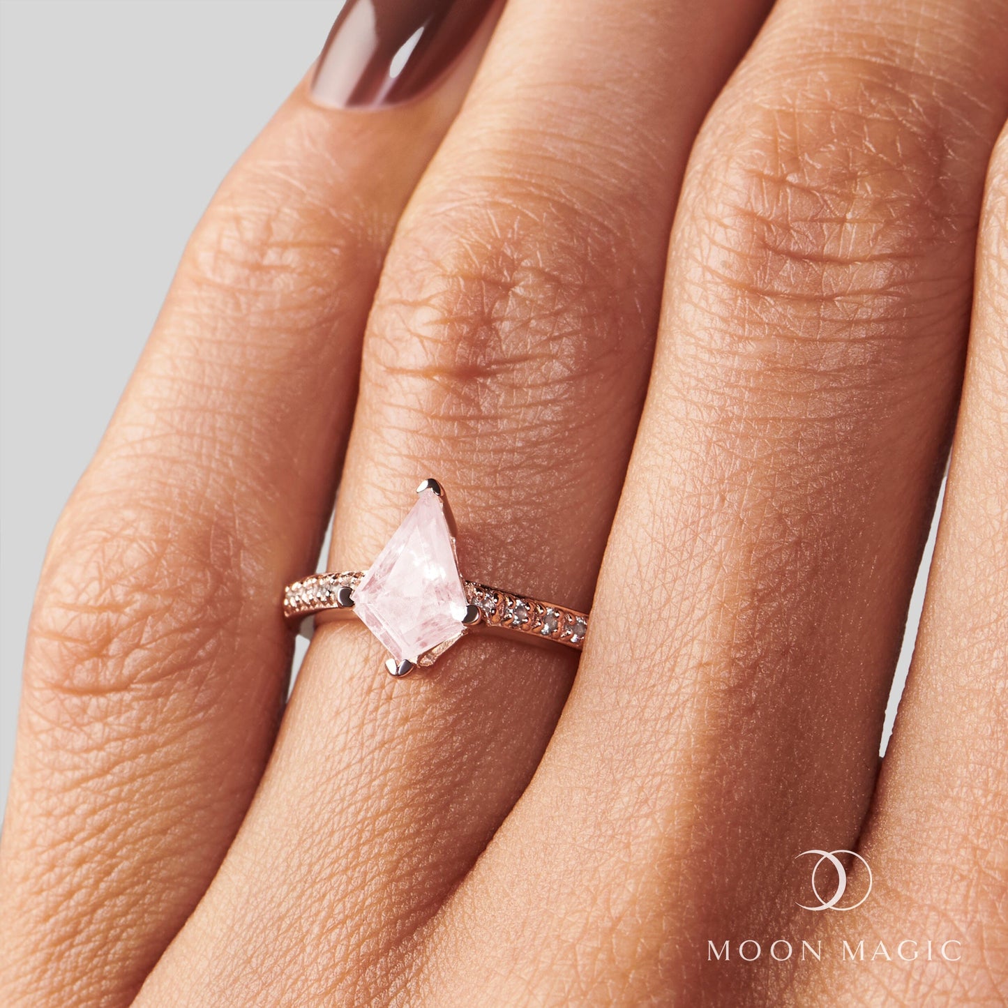 Rose Quartz Ring - Aimée