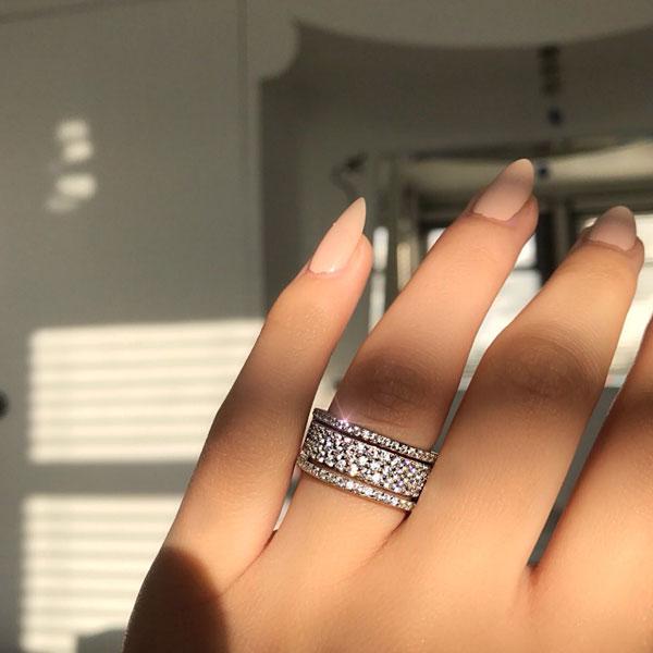 Luxury Wide Pave Design Women's Wedding Band for Women In White Gold-Maxinejewelry