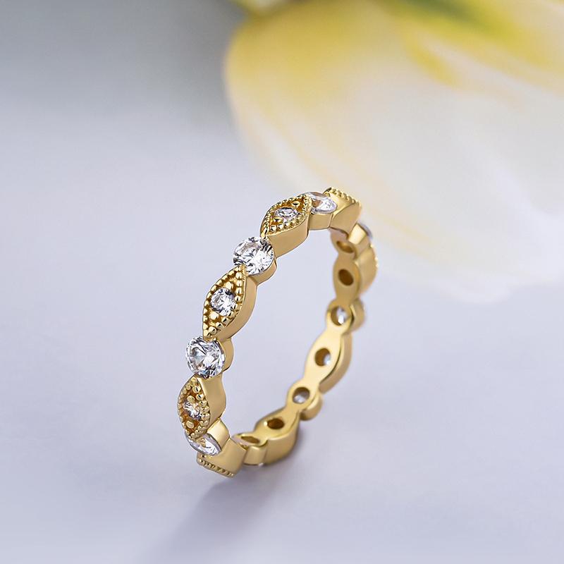 Vintage Art Yellow Gold Round Cut Women's Wedding Band In Sterling Silver-Maxinejewelry