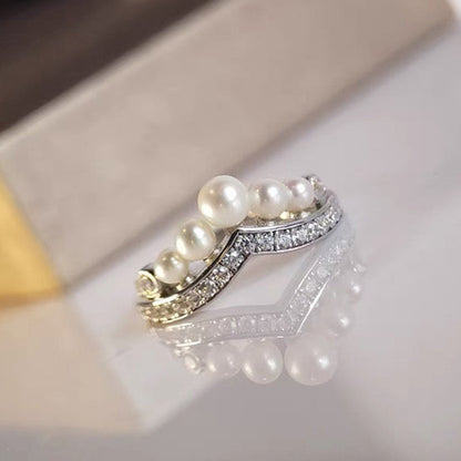 Elegant Crown Design Pearl Wedding Band for Women In Sterling Silver